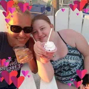 Meet your Posher, Mindy